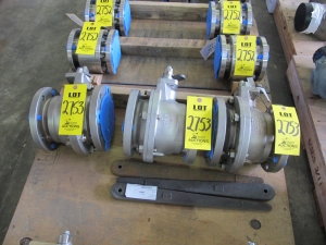 LOT (3) VALVES, BALL TYPE, 4 " (DN 100) SIZE, 316 SS MATERIAL, ASTM A351 CF8M SPECIFICATION, POLYMERIC SEATED, FULL BORE STYLE, 316 SS TRIM, FILLED TFE SOFTGOODS, NO OPERATOR, 150 LB RATING, FLANGED CONNECTIONS. TO BE SUPPLIED WITH LK868 BRACKET & LK908 COUPLING, PART # 4" 9150-31-3600-XTZ2 (W-51) LOADING & HANDLING FEE $15-
